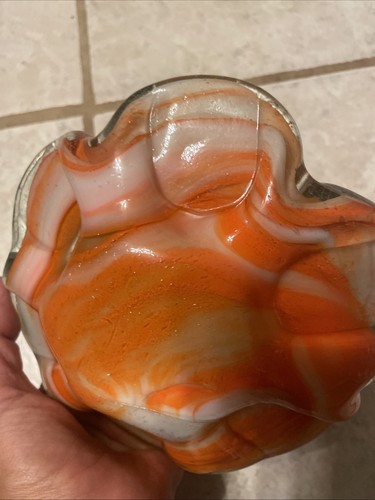Vintage Glass Flower Shaped Candy Dish Ashtray Heavy Orange White 7 in - Picture 5 of 12
