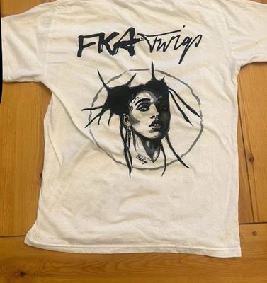 FKA Twigs Singer Tour 1 Sided Front T-Shirt All Size Men Women BT100