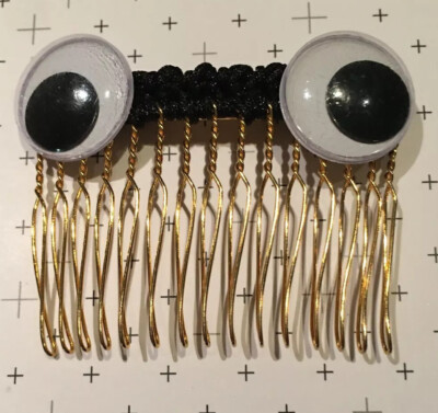 Peigne à Cheveux Venessa Arizaga - Yeux Mobiles (Googly Eyes) - Neuf Sans étiquette