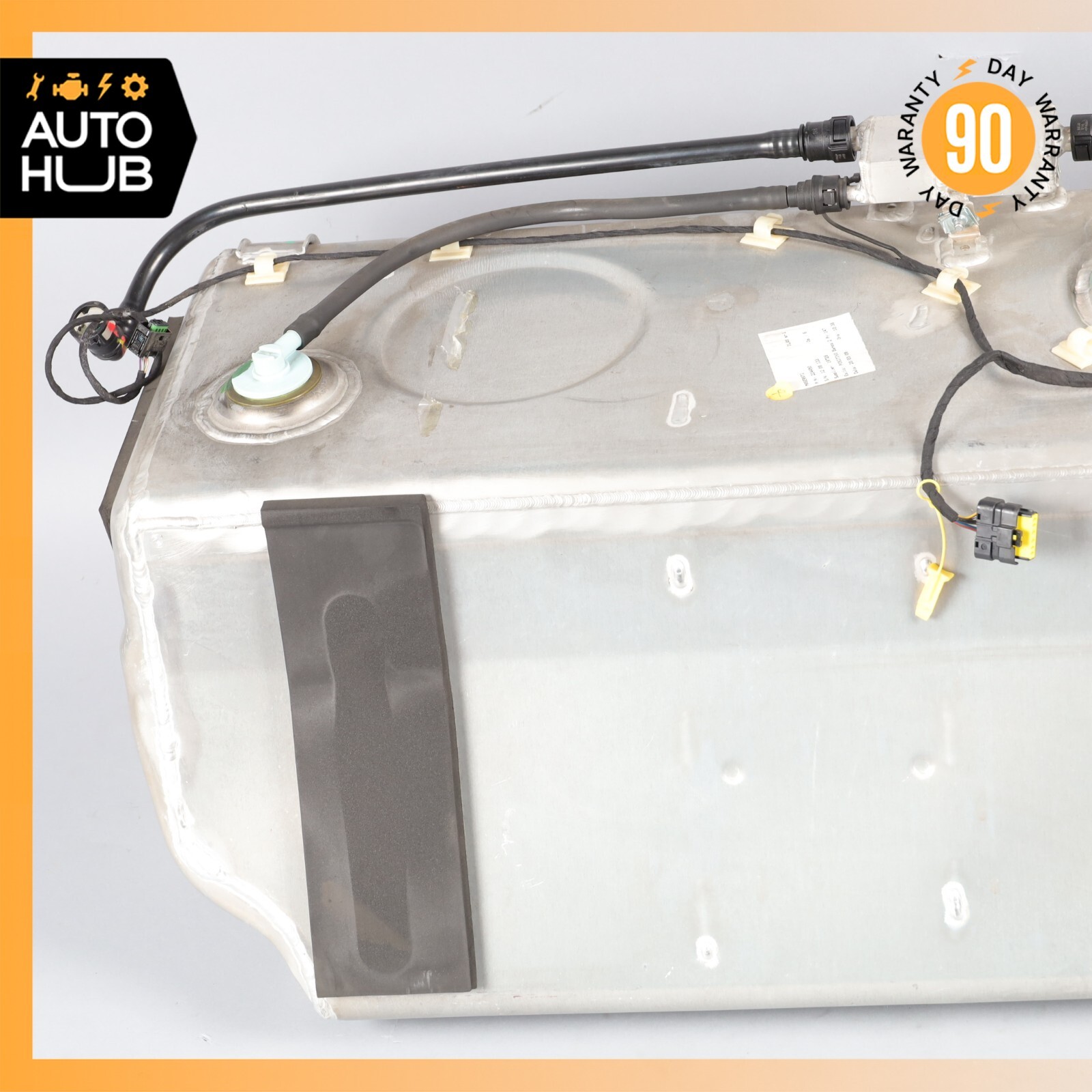 08-18 Maserati GranTurismo M145 Gas Fuel Tank Reservoir Assembly 224450 OEM