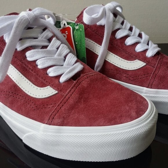VANS★OLD SKOOL★PIG SUEDE★スウェード★兼用★TAWNY PORT Vans Men's Old Skool Pig Suede Sneaker in Special Color