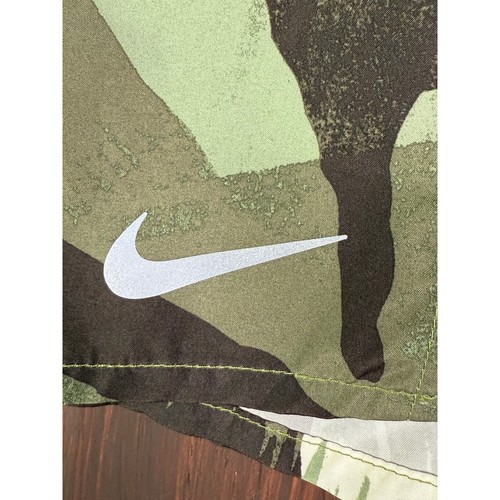 Nike Challenger 7" Lined Running Training Shorts Camo Green DQ4726 Mens Medium - Afbeelding 2 van 8