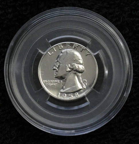 1958 (P) Washington Quarter Gem Proof 90% Silver in Airtight Capsule+ Stand