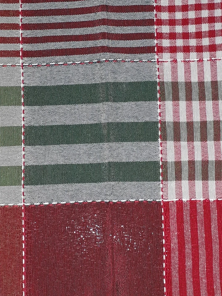 Par de servilletas a cuadros navideños Foto 3 de 4