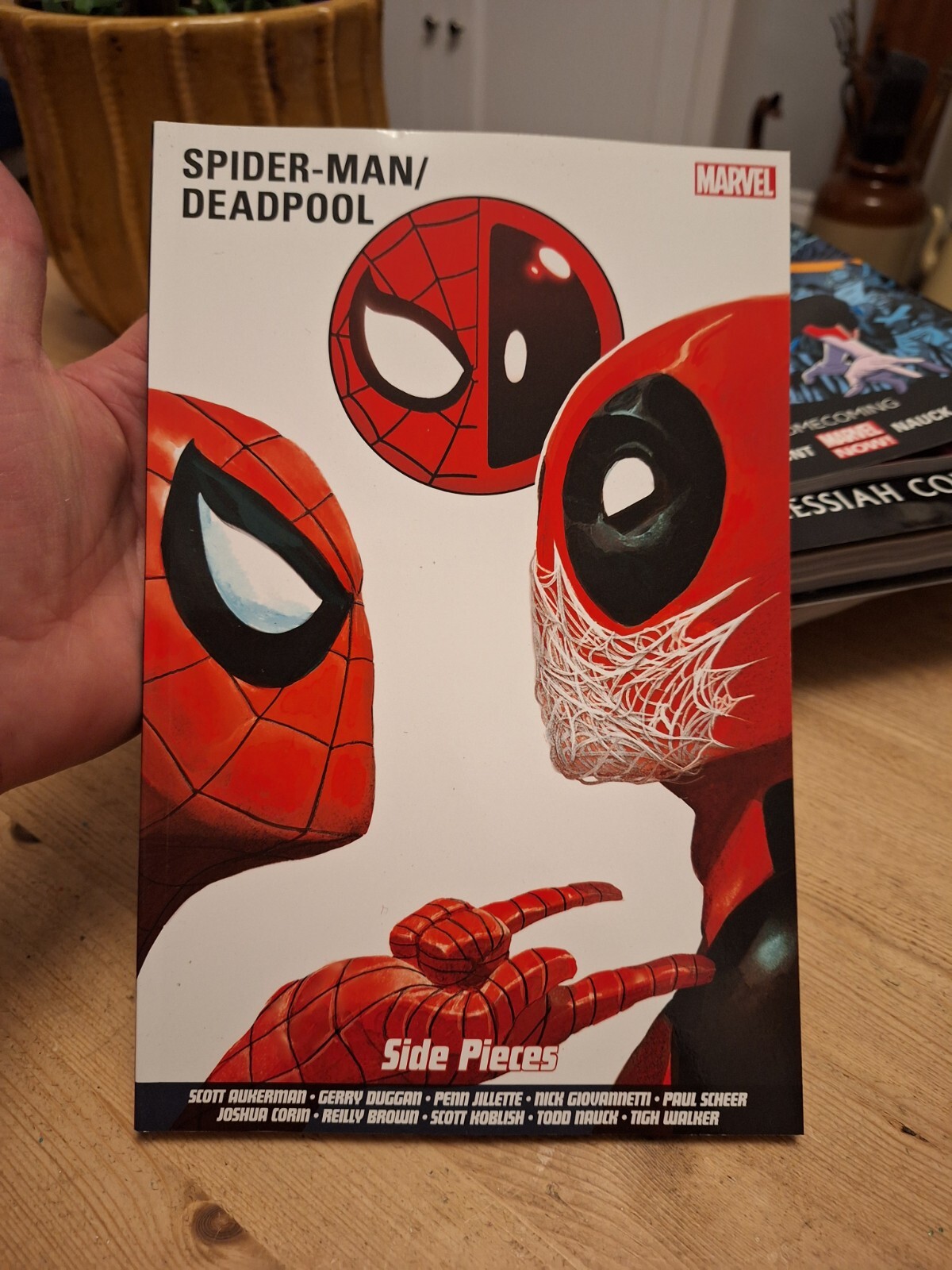 Spider-man / Deadpool Vol 2 Side Pieces Marvel Comics Graphic Novel