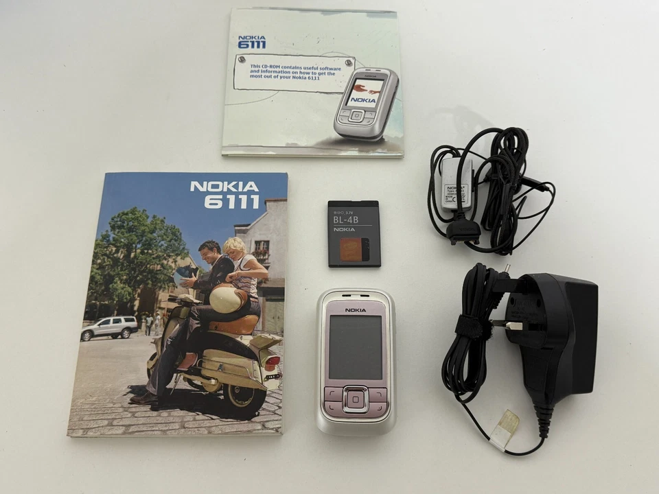 NOKIA 6111 PHONE - PRISTINE CONDITION - UNLOCKED - BLUETOOTH - 1MP CAMERA - Image 3 of 4