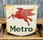 Vintage Mobil Metro Porcelain Metal Shield Sign Oil Gas Pegasus (Texlite Dallas)