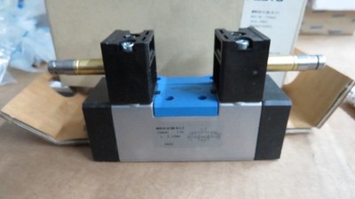 FESTO Magnetventil    MN1H-5/3G-D-1C      Pneumatic Neu #HA28-6#