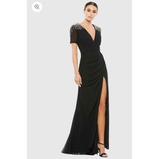 IEENA for Mac Duggal Black Beaded Shoulder Ruched V-Neck Gown Dress Size 4