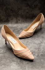 JIMMY CHOO VERY RARE PIPED NUDE/FLESH SUEDE PUMPS 38 1/2 7.5 US