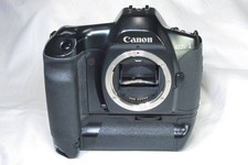  MINT Canon EOS-1 35mm SLR Film Camera w/Battery Grip Tested from Japan