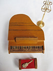 Vintage  Dollhouse Wood Baby Grand Piano & Bench, Metal Music Stand & Tiny Banjo — photo 1