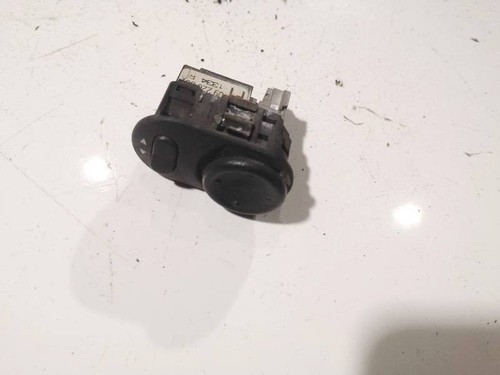 Opel Zafira 2002 Wing mirror control switch (Exterior Mirror Switc #2839010-18