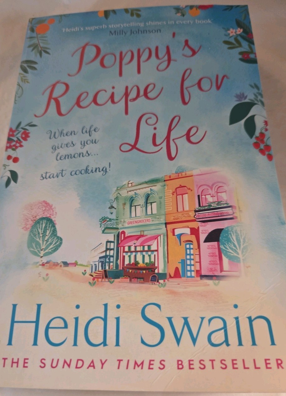 Poppy's Recipe For Life Heidi Swain Paperback Book Great Condition