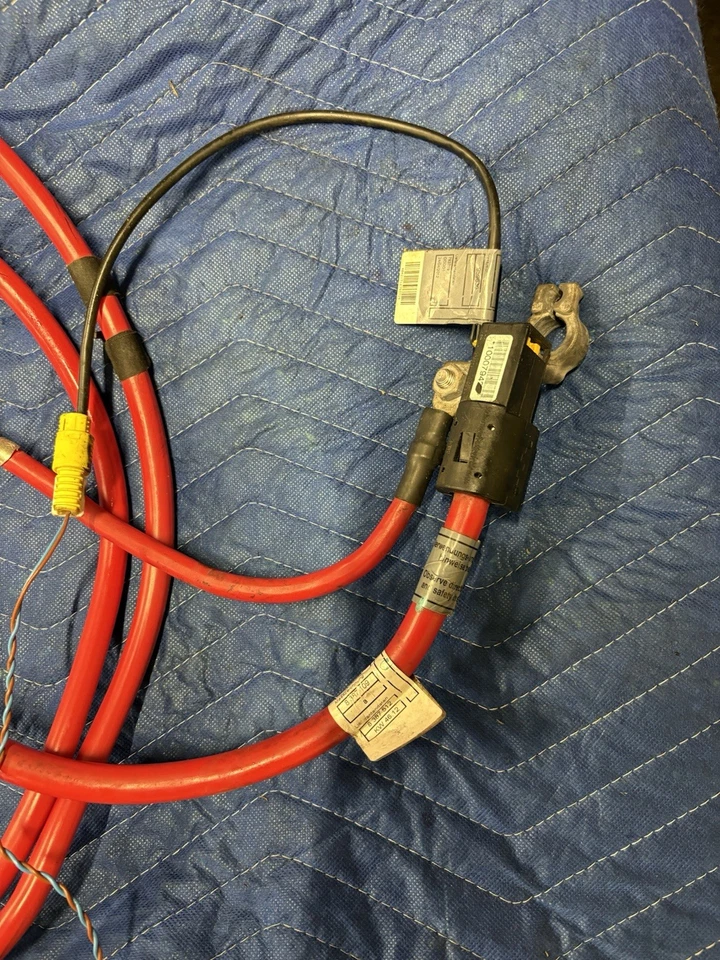 ⭐ 99-06 Bmw E46 325ci 330ci Convertible Cuerpo Positivo Batería Cable de Alimentación Fabricante Original Foto 2 de 2