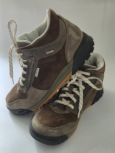 Patagonia Boaris Hiking Shoes Men’s 10 Brown Leather Gore-Tex Vibram Sole