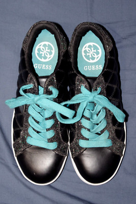 Vintage Y2K Guess Quilted Shoes with Glitter accent Black and Turquoise 7.5