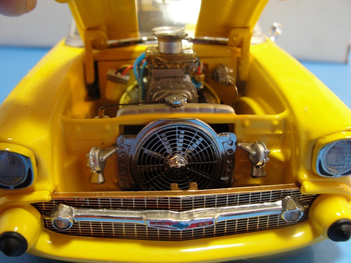 1:24 Danbury Mint 1957 Yellow Chevy Pro Street Hardtop Original