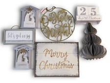 Christmas Holiday Wall Decor Table Topper Decorations Set of 7 Interior Design