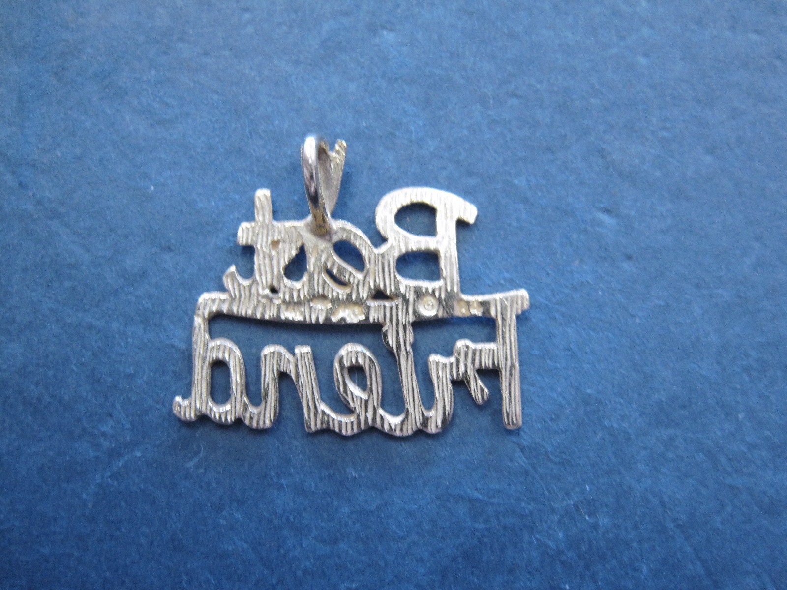 Beautiful Cute solid Ma '84 Solid 14k Yellow Gold… - image 4