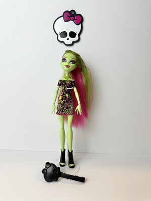 Monster High Doll Venus McFlytrap First Wave Doll Different Skirt