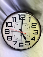 Rare Vintage Spartus 14" Wall Clock Excellent Condition! 14" Working!