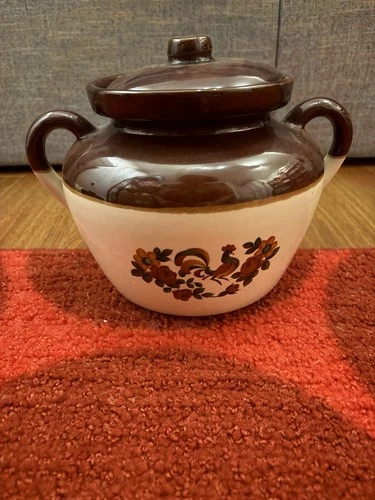 McCoy Rooster Bean Pot 342 with Lid 2 Toned Crock Cookie Jar Oven Proof Boston