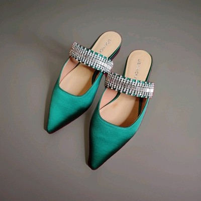 Lisa Vicky MOVE-V Dark Green Satin Flats  Women s 6M New in Box Wedding Formal 