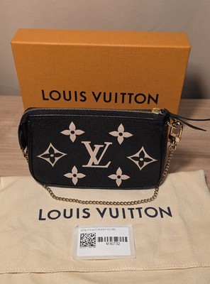 LOUIS VUITTON エピレザー シリンダー型ミニポーチ LOUIS VUITTON Mini Pochette Accessoires Monogram Empreinte Pouch