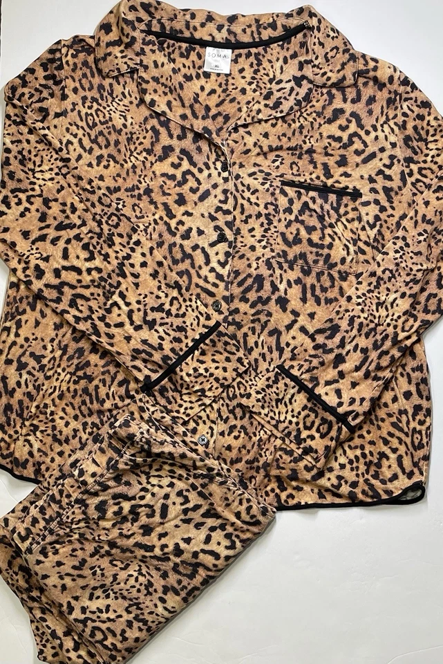 soma cool nights Leopard pajamas Set - Image 2 of 4
