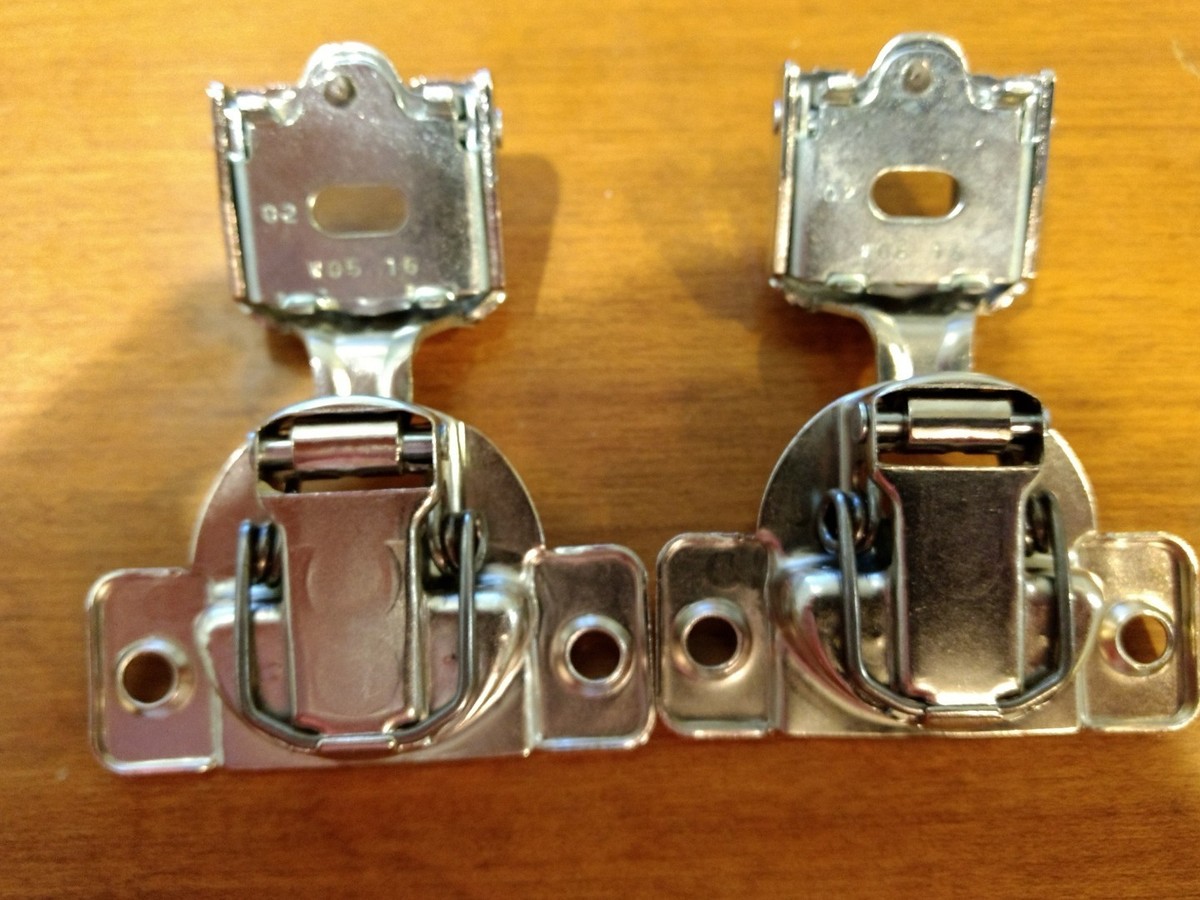 Grass Hinges 830 15 Matttroy