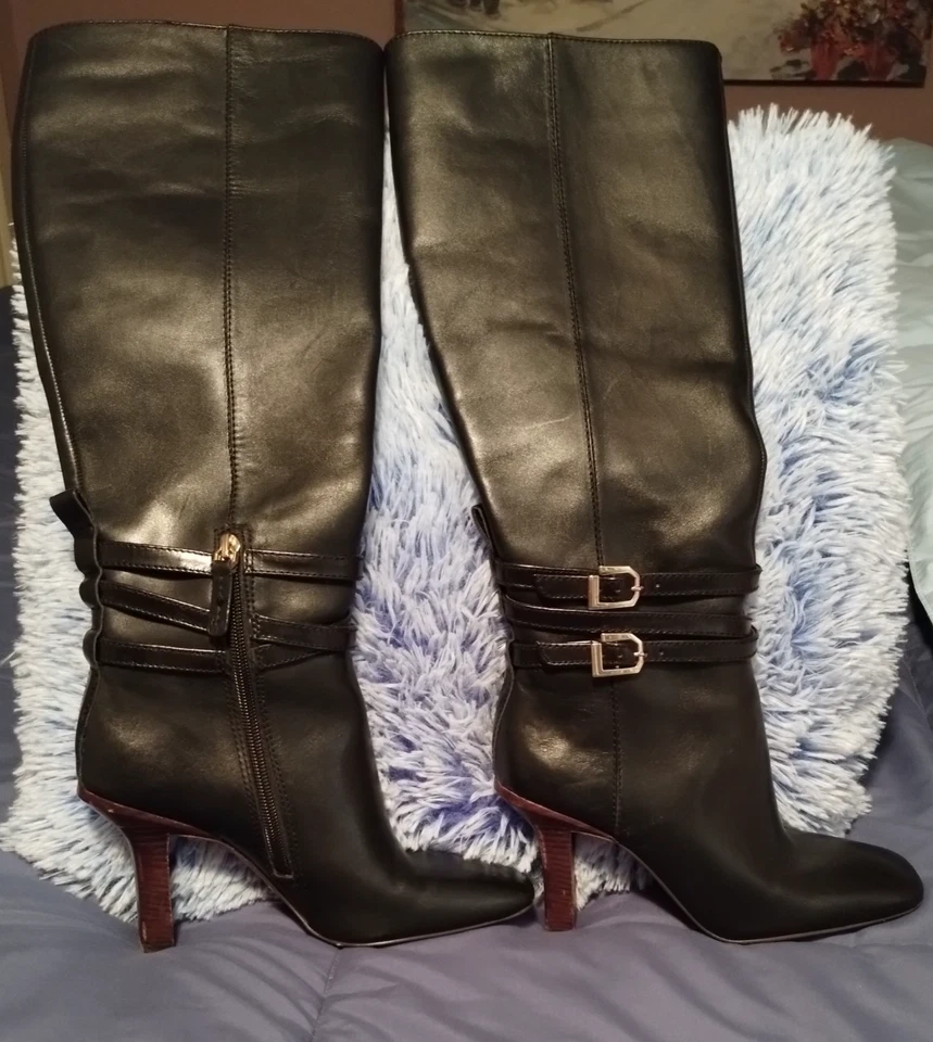 Louise et cie yancey Hebilla Correa Tacón Alto Botas Cuero Negro Talla 6.5 Foto 2 de 4