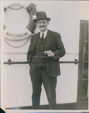 1930 Photo Hugo Daralet French Army Commandant Aboard S.S Majestic Military 8X10