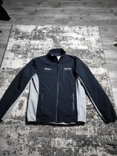 Men's  Red Bull Racing F1 Team Softshell Jacket Size  M  Mobile 1