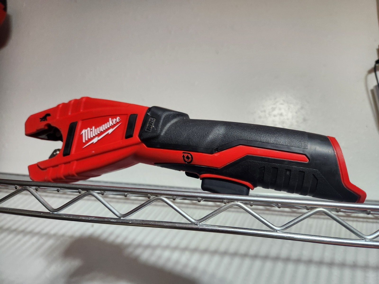 Milwaukee 2471-20 M12 Cordless Copper Tubing Cutter (Tool Only) Fast Shipping 