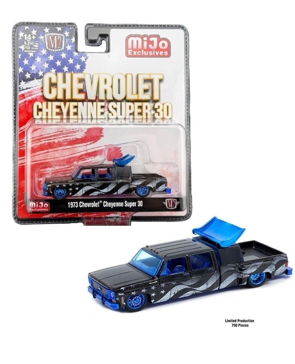 M2シボレー・シャイアンスーパー30 スターズ & ストライプス(チェイスカー) M2 1973 Chevrolet Cheyenne Super 30 Stars & Stripes 39000