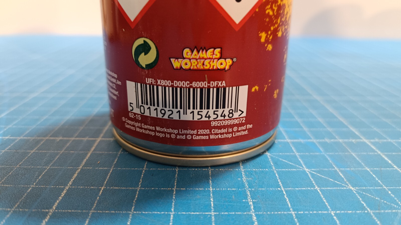 Thumbnail - Citadel Colour Mephiston Red Spray (400 Ml)