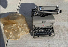 Royal Typewriter  Antique Wide Carriage  Manual Typewriter with Dust Cover thumbnail