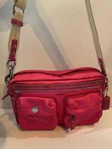 women's pink crossbody bolsa