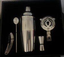 5 Piece Cocktail Shaker Set Unused in unsealed Box