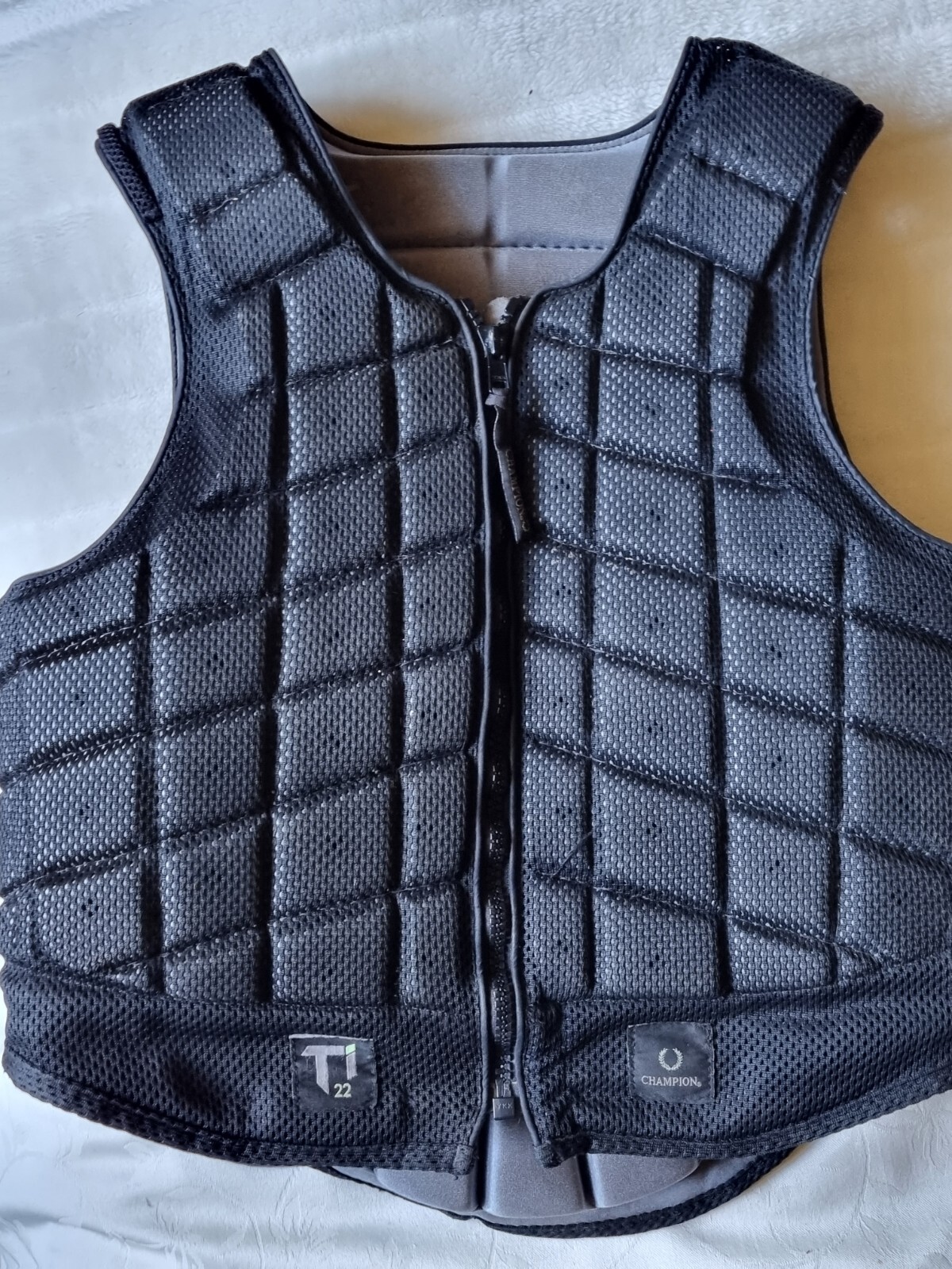 Black Champion Titanium Level 3 Adult Medium Horse Riding Body Protector eBay