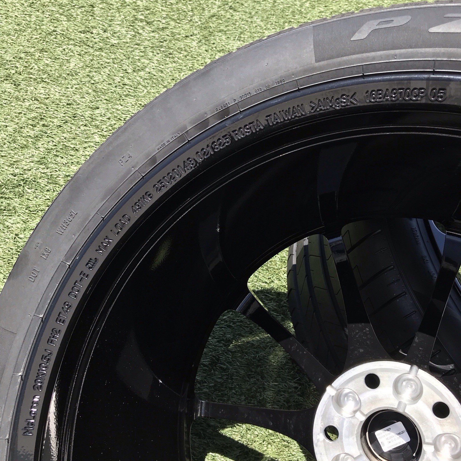 19 20 MCLAREN ARTURA RIMS TIRES TPMS NEW SET OEM GENUINE FACTORY 16BA957CP 2026