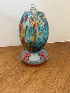 Muse /Garden /Hummingbird Feeder /Outdoors /Hand Blown Glass /32 Ounces/mint