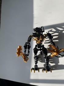 LEGO Bionicle Piraka : Reidak 8900 w/  Canister