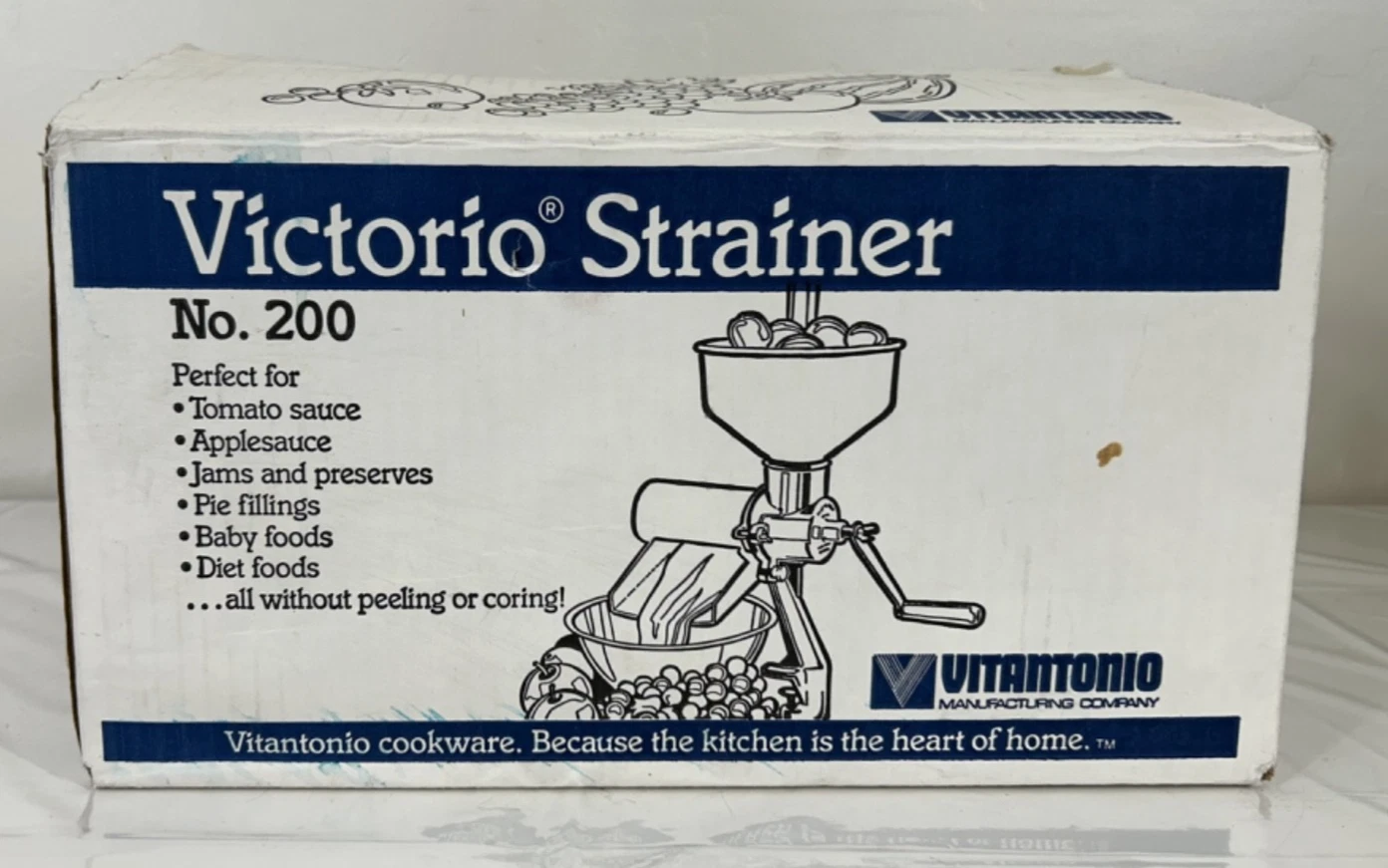 Vintage Victorio Strainer No 200 Spiral Food Strainer Juicer Puree Retro S1
