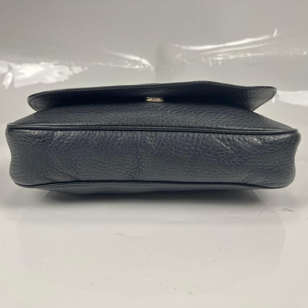 GUCCI Leather Interlocking Soho Chain Shoulder Ba… - image 14