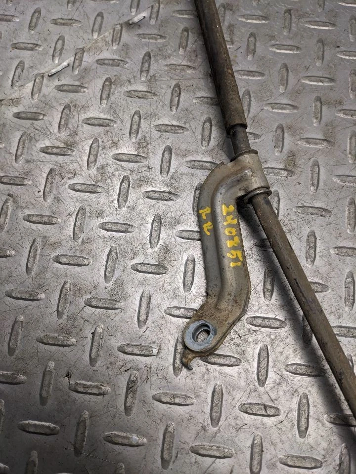 Cable de cable de freno de estacionamiento trasero derecho Honda Accord LX 2013-2015 OEM 1177797 Foto 4 de 4