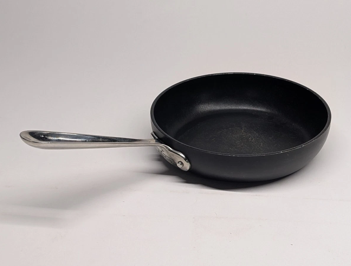 All-Clad 8” Nonstick Fry Pan Skillet Hard Anodized Aluminum USA Made Cookware
