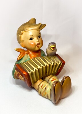 Hummel Goebel ''Let's sing'' / ''Heini, Bandoneonspieler, Figur Nr. 110; 1938