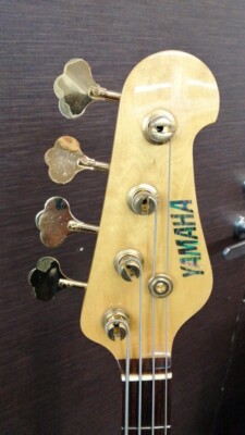 YAMAHA BB-STD 1997年製　エレキベース YAMAHA BB-STD White Made in Japan 1997 Solid Body Electric